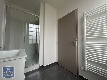 Location Appartement 3 pièces 74m² ST VALERY EN CAUX 76460 - Photo 5