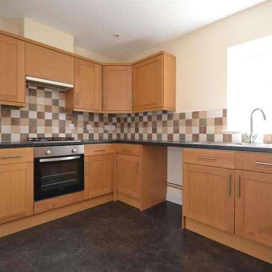 Binstead, PO33 - Photo 1