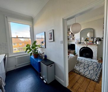 2 Bed Flat, Middle Lane, N8 - Photo 3