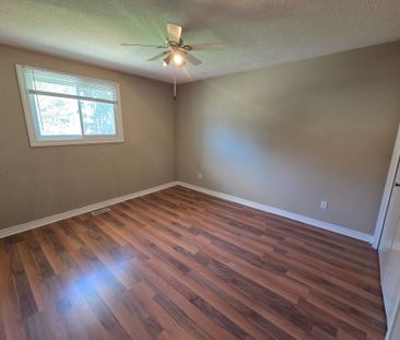 For Lease - 31 Lambs Lane, Clarington, Ontario - Photo 2