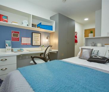 1 bedroom in a flat share to rent - Photo 5