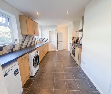 Barchester Avenue - Photo 5