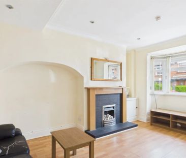 42 Devon Parade - Photo 2