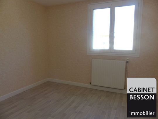 Location Appartement 3 pièces 53m² ST EGREVE 38120 - Photo 1