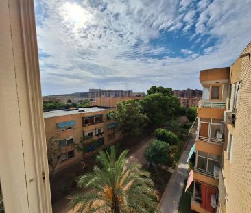 Alicante / Alacant - Photo 4