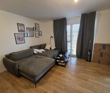 Charmant 2,5 pièces au 5ème étage - Foto 3