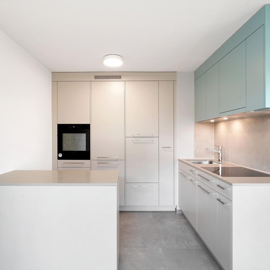 "Helle, grosszügige 3.5 Zimmer-Wohnung" - Photo 1