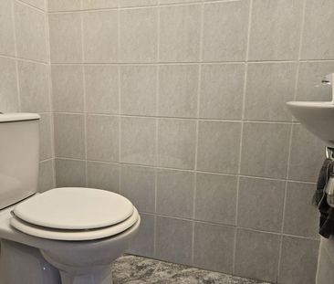 Comfortabel gelijkvloers appartement nabij het centrum - Foto 2