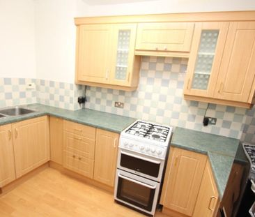 2 bedroom apartment to rent - Photo 6