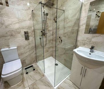 Mount Pleasant, L3 - Photo 6