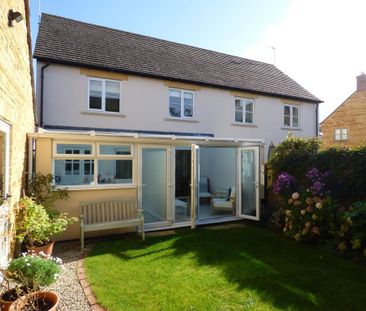 3 bedroom semi-detached house to rent - Photo 5