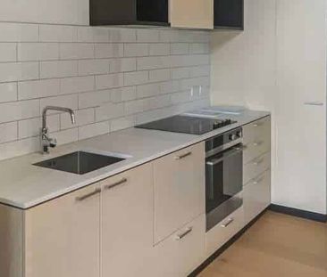 Modern Funky Apartment - Photo 3