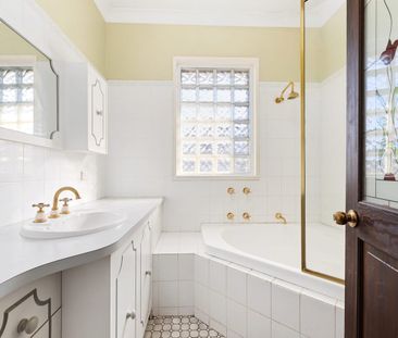 Three Bedroom Home - Photo 6