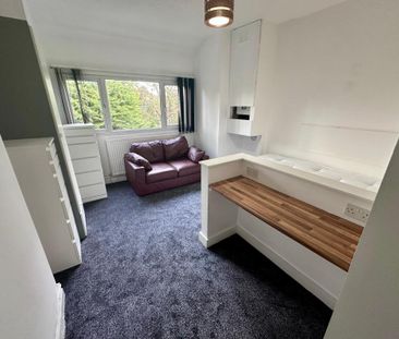 Studio to rent - Photo 4