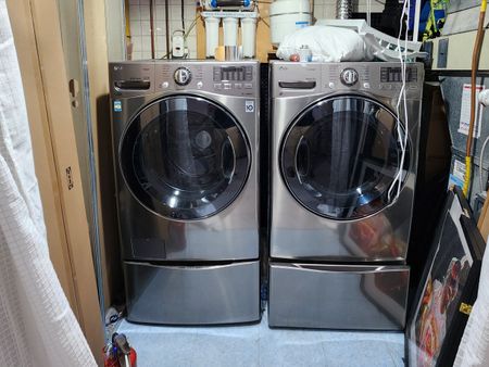 For Lease - 12 Leavenworth Crescent, Toronto, Ontario - Photo 4