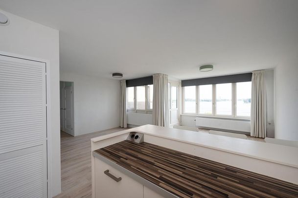 Te huur: Appartement Urkwal in Almere - Photo 1