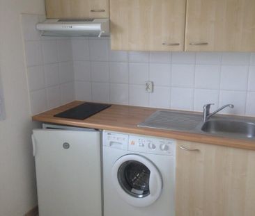 location Appartement T2 DE 44.12m² À POITIERS - Photo 1