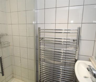 Room 3, 20 Barley Croft, HP2 4UY, Hemel Hempstead - Photo 6