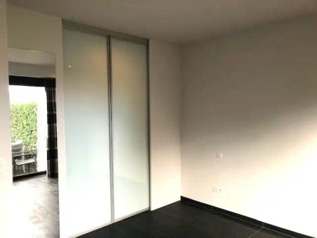 MODERNE WONING AAN DE LANGELEDE MET RUIM TERRAS EN TUIN TE HUUR - Photo 4