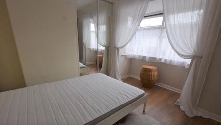 2 Bed Terraced House, Middleton Road, L7 - Photo 3