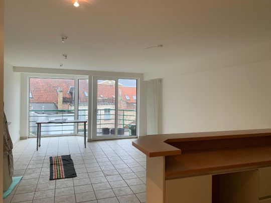 Instapklaar appartement met 1 slaapkamer en bureauruimte. - Photo 1