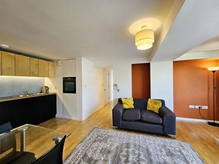 2 bedroom apartment to rent - Photo 2