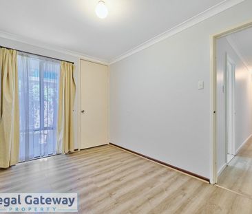 37 Petterson Avenue, KARDINYA WA 6163 - Photo 4