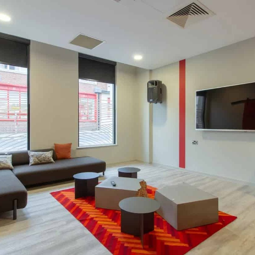 Silver En Suite - Photo 1