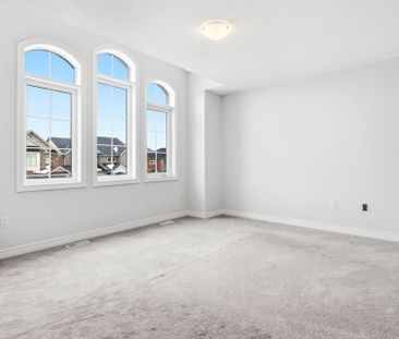 For Lease - 943 Larter Street, Innisfil, Ontario - Photo 6