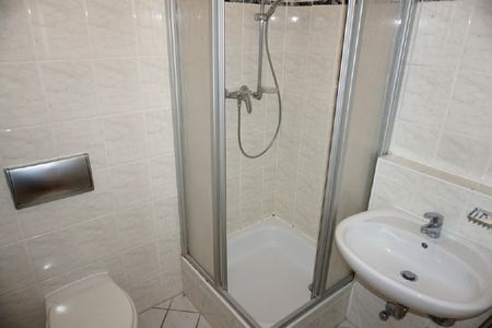 Individuelle Maisonettewohnung mit Balkon und offener Galerie in der Altstadt - Photo 5