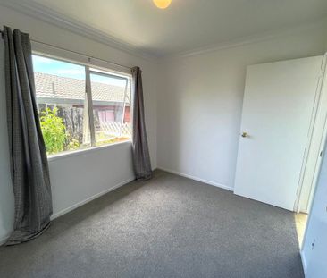 Somerville - Photo 1