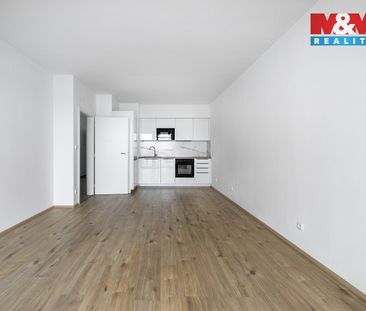Pronájem bytu 2+kk 66 m² - Photo 2