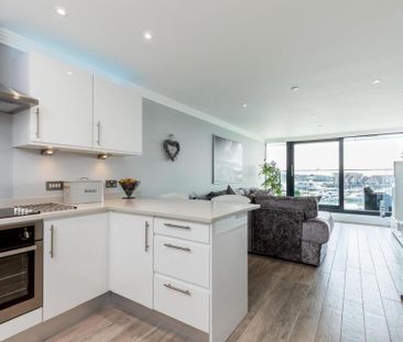 2 bedroom flat to rent - Photo 3