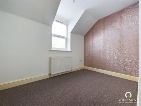 2 bedroom flat to rent - Photo 4