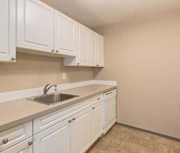 Premier Suite - 2 Bedroom - Photo 2