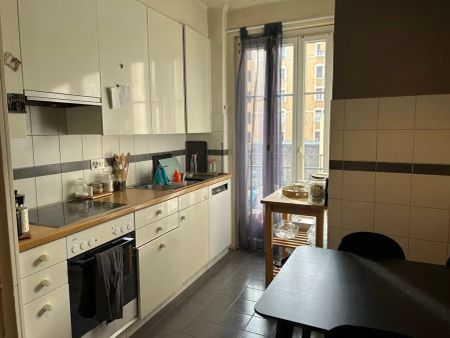 Superbe appartement de 3 pièces - Quartier sous-gare - Foto 3