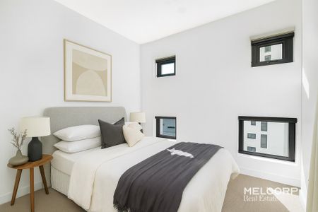 HABITAT - MODERN, BRIGHT AND SPACIOUS - WHITEGOODS ONLY - Photo 4