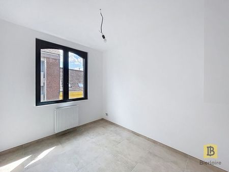 Appartement te huur - Foto 2
