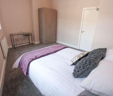 Holt Road, L7 - Photo 1