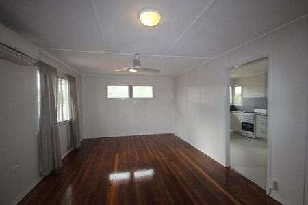 20 Alford Street, Deeragun - Photo 4