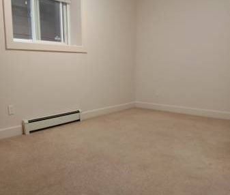 2 bedroom basement for rent - Photo 1