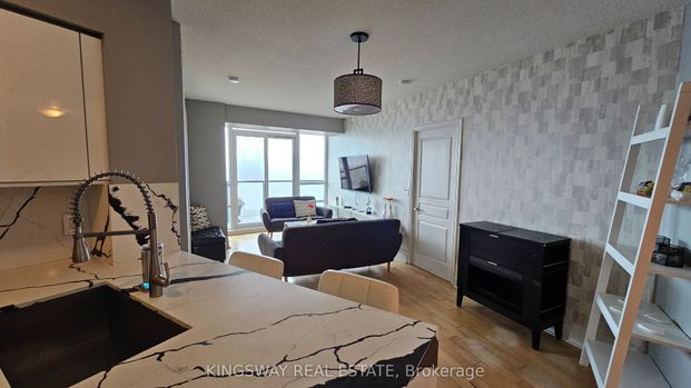 2230 Lake Shore Boulevard W #3707 - Photo 1