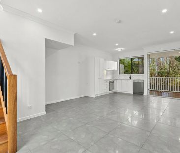 Boutique Style Townhouse with Solar! - Photo 2