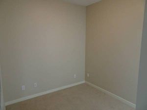 $950 / 1br – 420ft2 – Jr. Studio in Quattro 3 (Surrey) - Photo 2