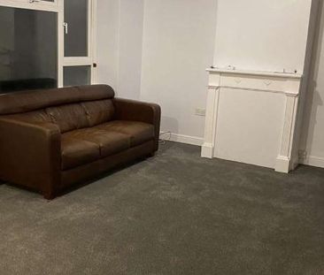 High Dells, Hatfield, AL10 - Photo 1