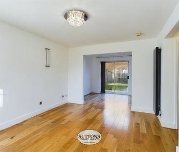 3 bedroom detached house to rent - Photo 2