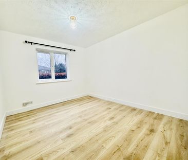 Gade Close, Watford - Photo 2