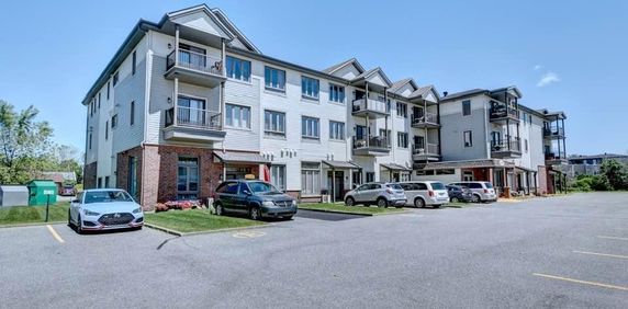 Condo à louer Saint-HYACINTHE AVEC ASCENSSEUR 1 625$ - Photo 2