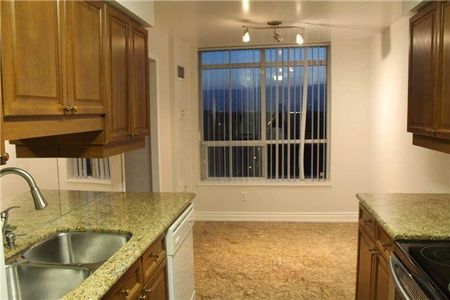 For Lease - 233 Beecroft Road Unit# PH09, Toronto, Ontario - Photo 5