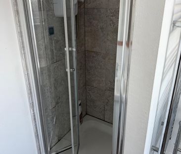 Studio Flat, Harehills Avenue, LS8 - Photo 5